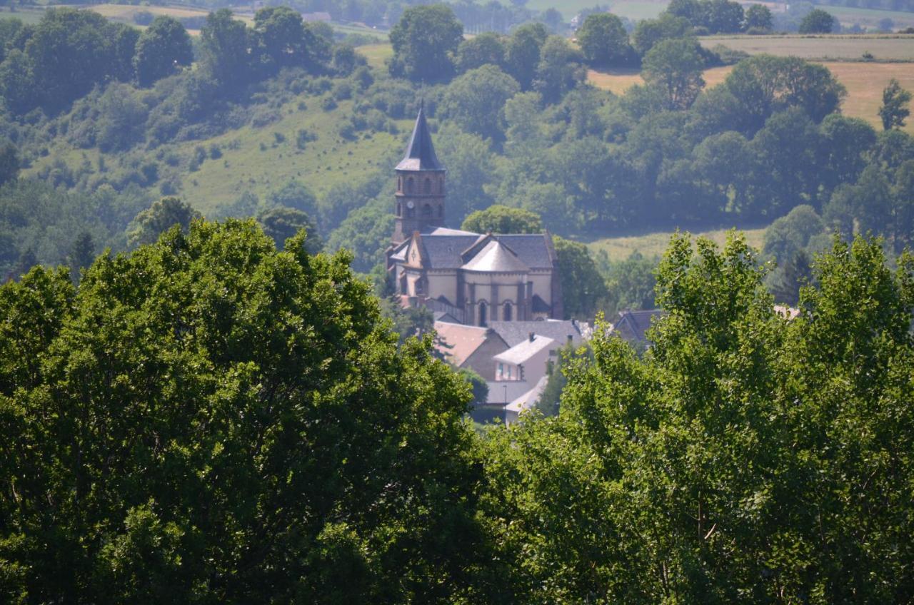 Bed and Breakfast L'Abri Du Berger Olby Esterno foto